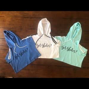 got glutes hooded crop top